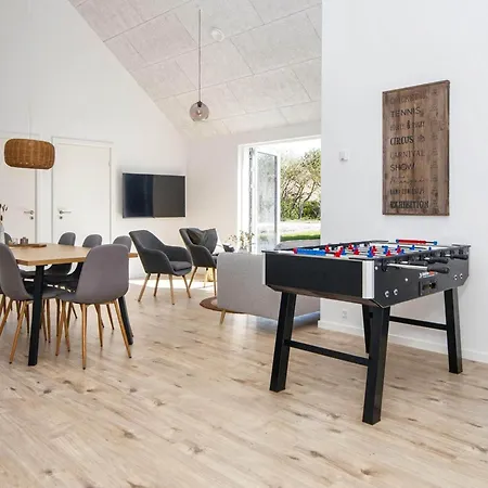 Ferienhaus Holiday Romo Li *
